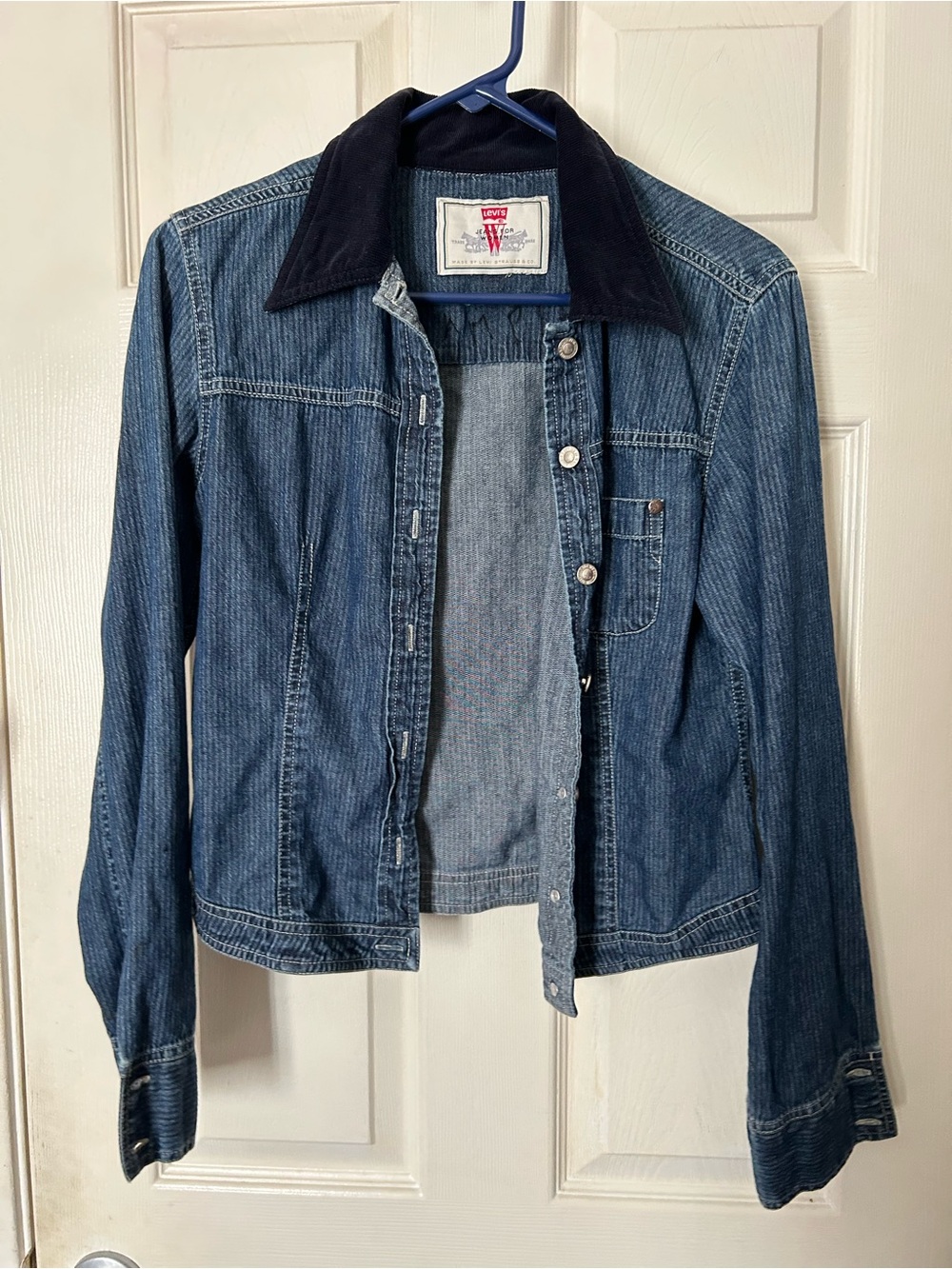 Levi’s Wrangler Denim Trucker Jacket with Dark Corduroy Collar Blue
